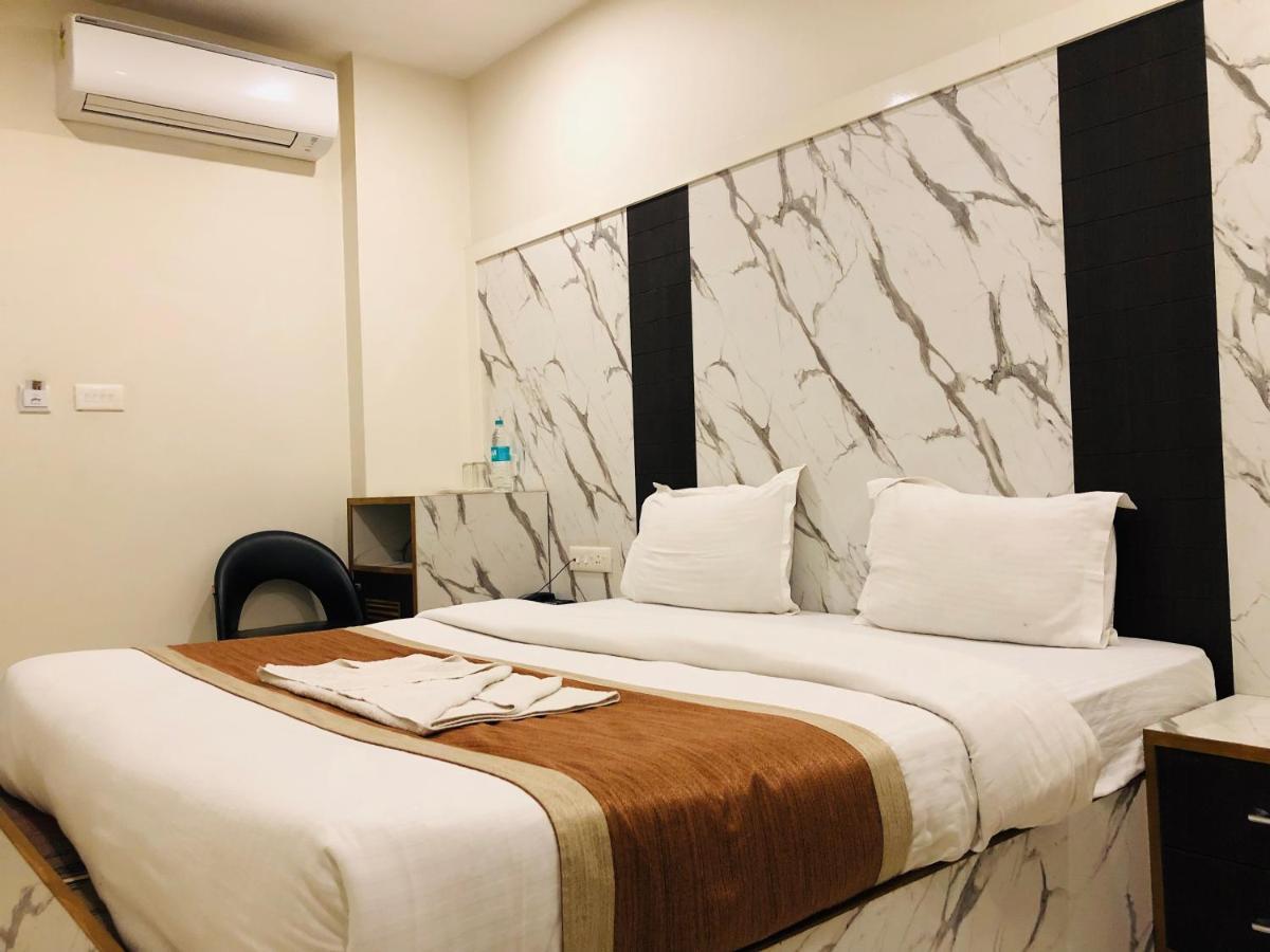 Motimahal Inn Haldwāni Dış mekan fotoğraf