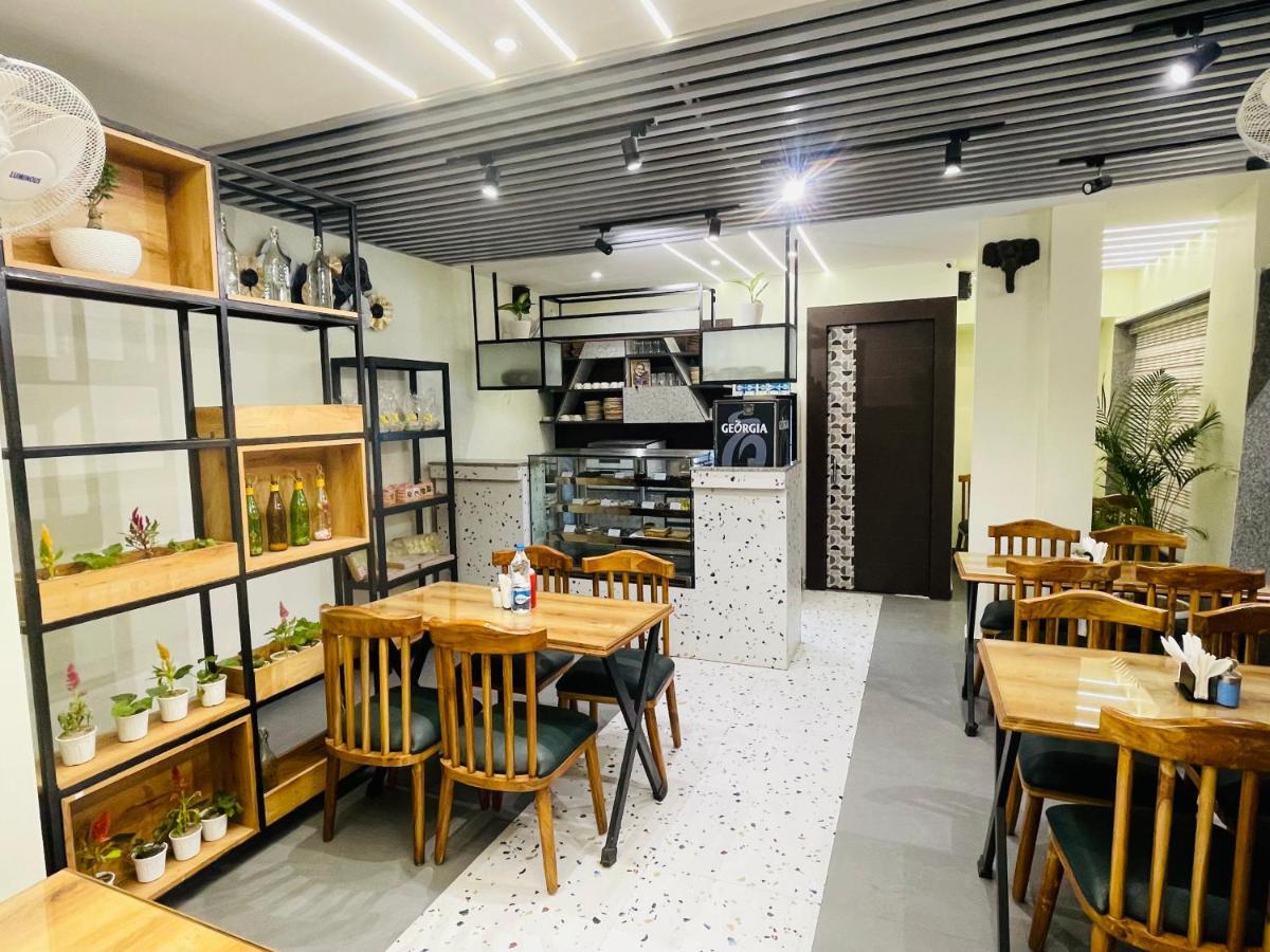 Motimahal Inn Haldwāni Dış mekan fotoğraf